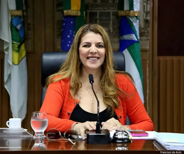 Comissão de Justiça da Câmara aprova projeto que prevê segurança armada nas escolas de Natal
