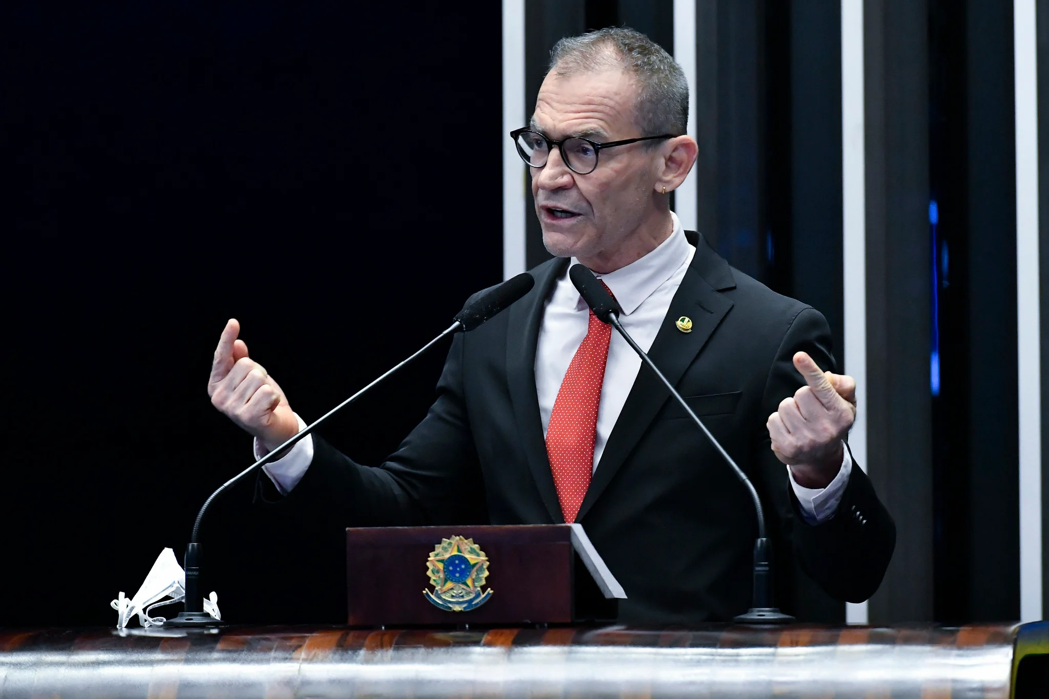 Senador e ex delegado desabafa: “Trabalhei 27 anos contra pretos, pobre e semianalfabetos”