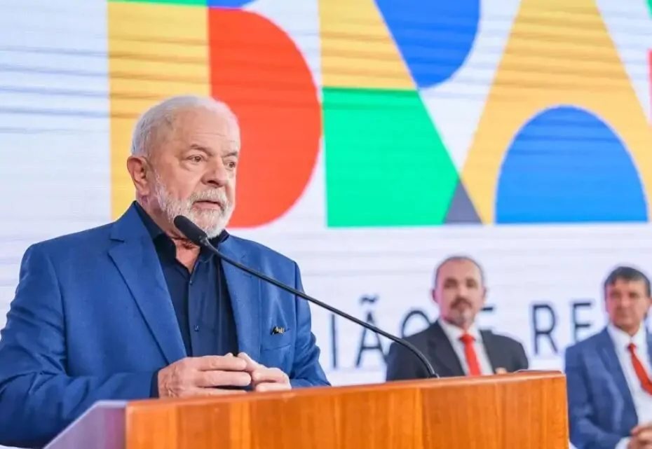 Após reunião frustrada, Lula diz que Zelenski 'é maior de idade e sabe o que faz'