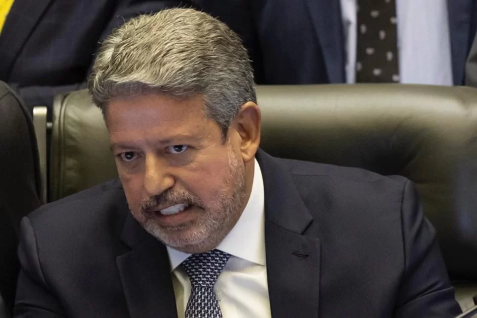 1ª Turma do STF dá vitória a Lira e arquiva denúncia por corrupção
