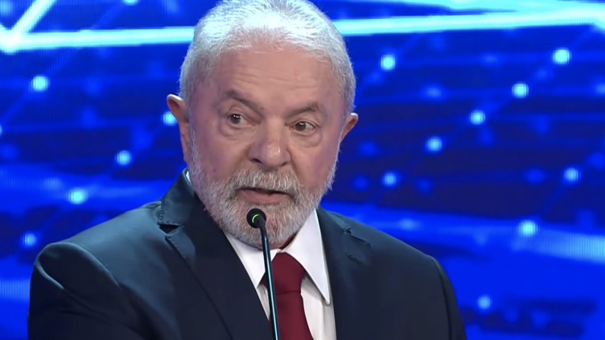 Antes de indicar Zanin, Lula havia dito ser contra presidente ter ministros do STF como amigos