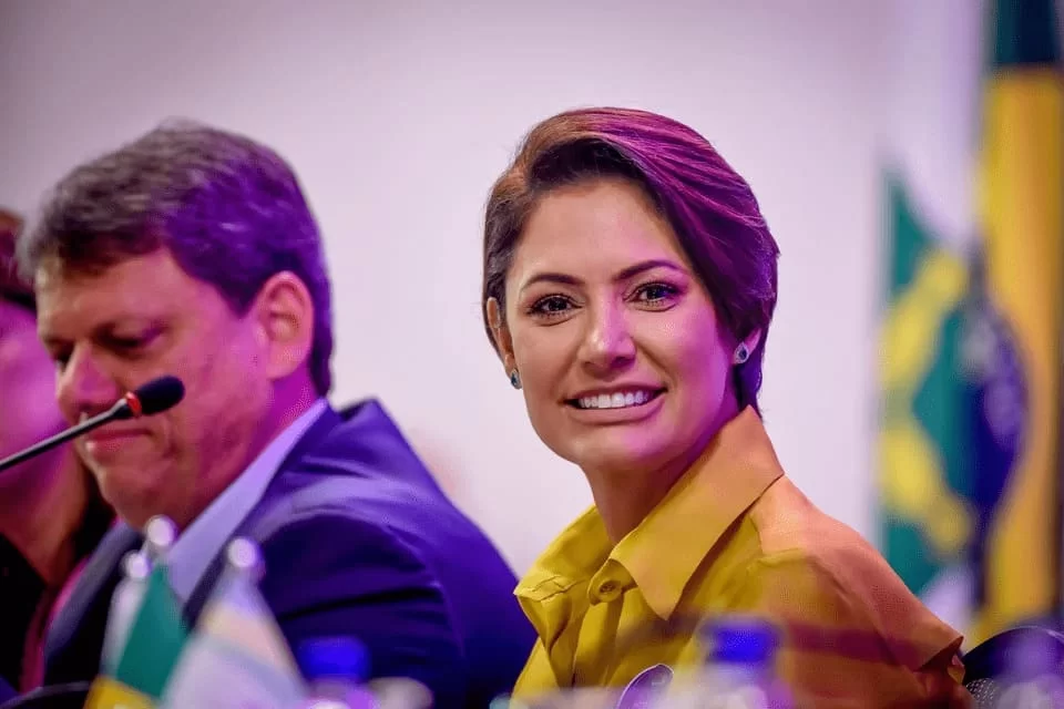Evangélicos aliados de Bolsonaro citam chapa Tarcísio-Michelle para 2026