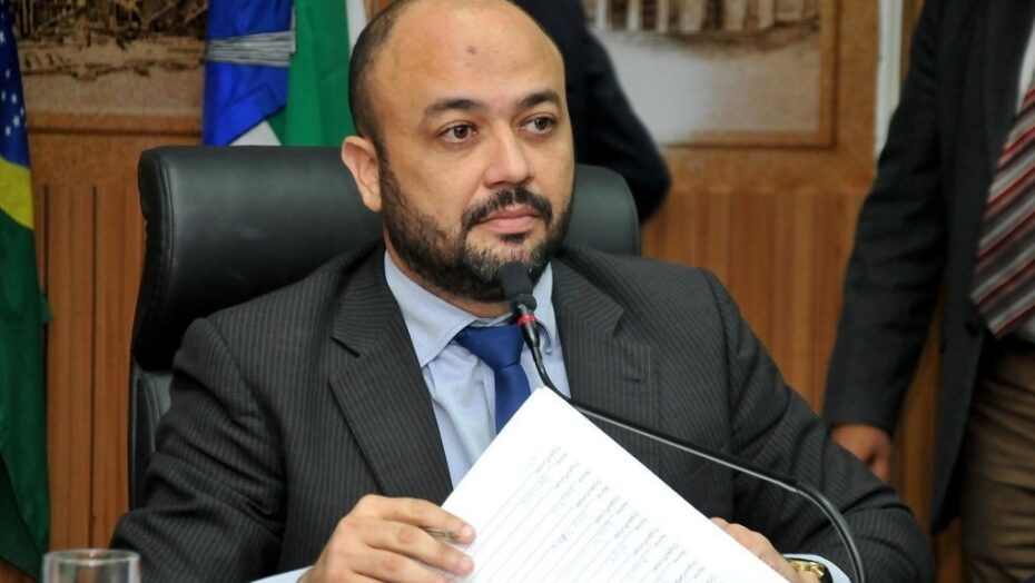 Vereador Klaus Araújo cria o "Voucher Educação", projeto relevante para jovens em idade escolar