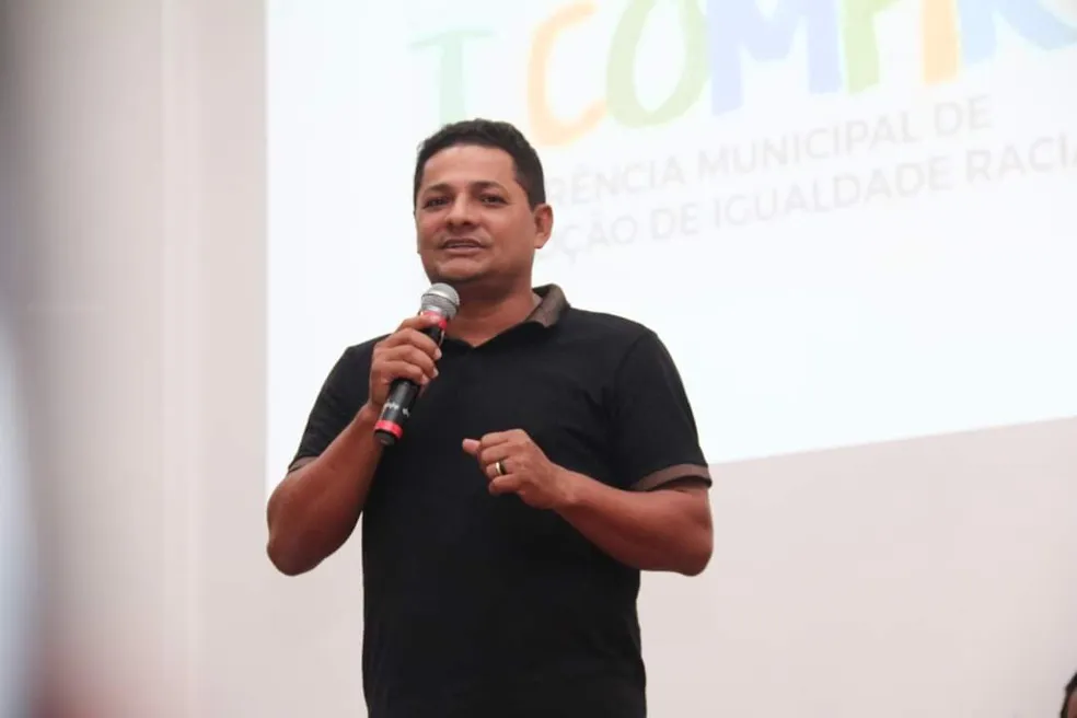 Presidente de Câmara esquece que filho é secretário e alfineta prefeito Eraldo Paiva
