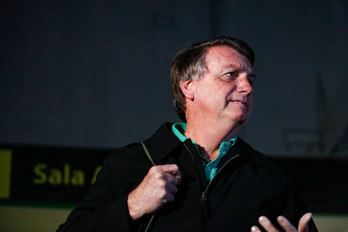 Após condenação de Bolsonaro, PL reúne bancadas para “mostrar união”