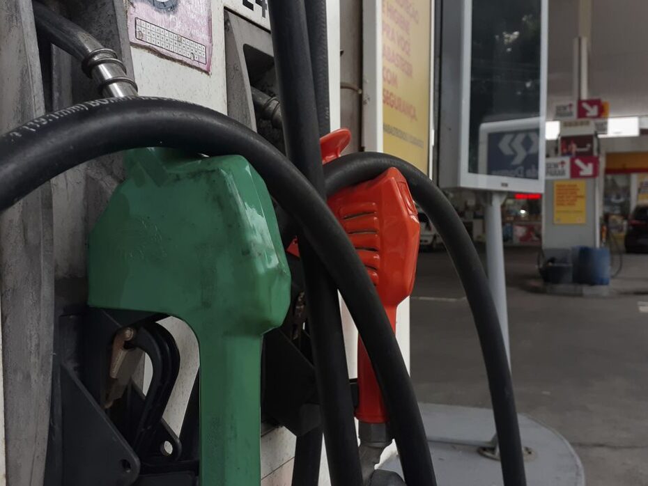 Procon Natal divulga pesquisa e aponta queda no preço da gasolina em julho