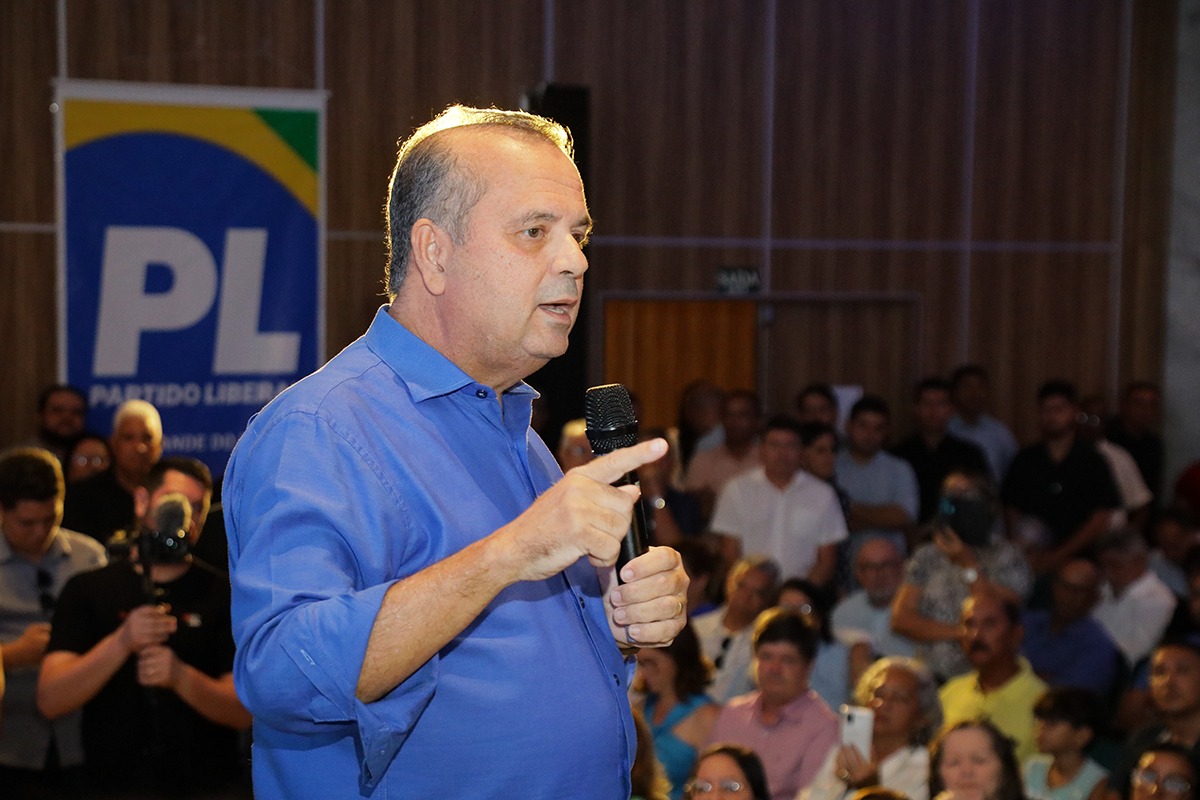 Rogério Marinho é internado em hospital no Rio Grande do Norte para o tratamento de erisipela