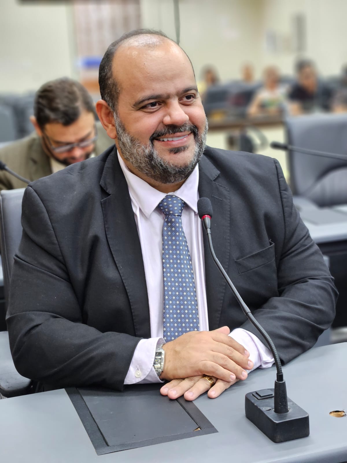 Aprovação da Campanha "Criança Não Namora! Nem de Brincadeira" pela Câmara Municipal de Natal promove a proteção da infância