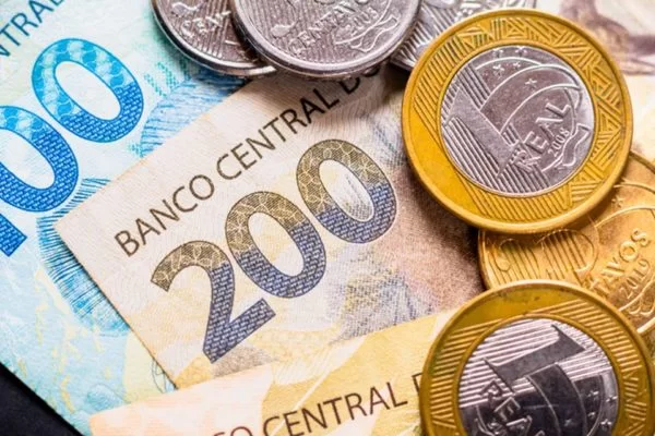 Dinheiro esquecido: brasileiros ainda têm R$ 7,1 bi a receber