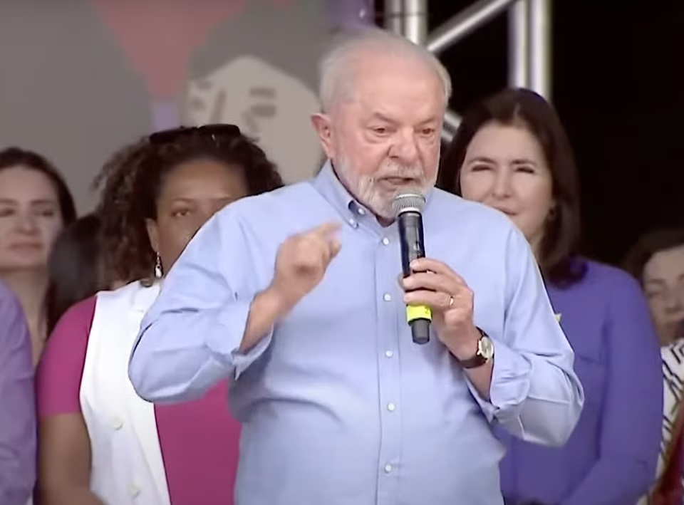 Lula diz que maioria dos deputados e senadores não representam "povo trabalhador"
