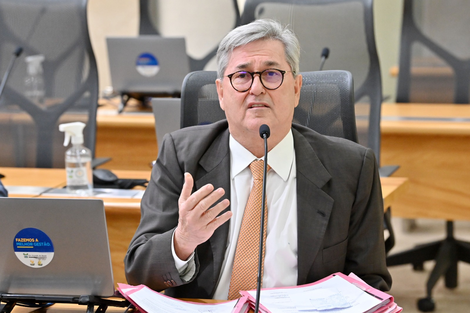 Deputado Tomba diz que insegurança prejudica imagem do turismo de Pipa e solicita à Fátima Bezerra que atue contra a criminalidade