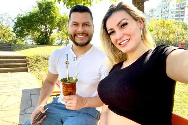 Ex-marido detona Andressa Urach após modelo errar a idade do filho