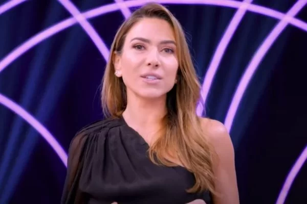 Liminha expõe filhas fora do casamento de Silvio e irrita Patricia