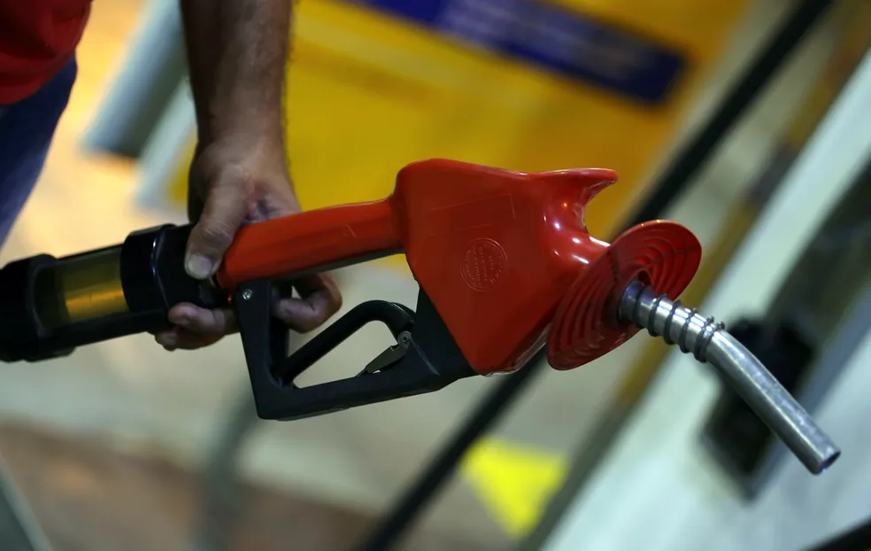 Natal é terceira capital com a gasolina mais cara do Brasil