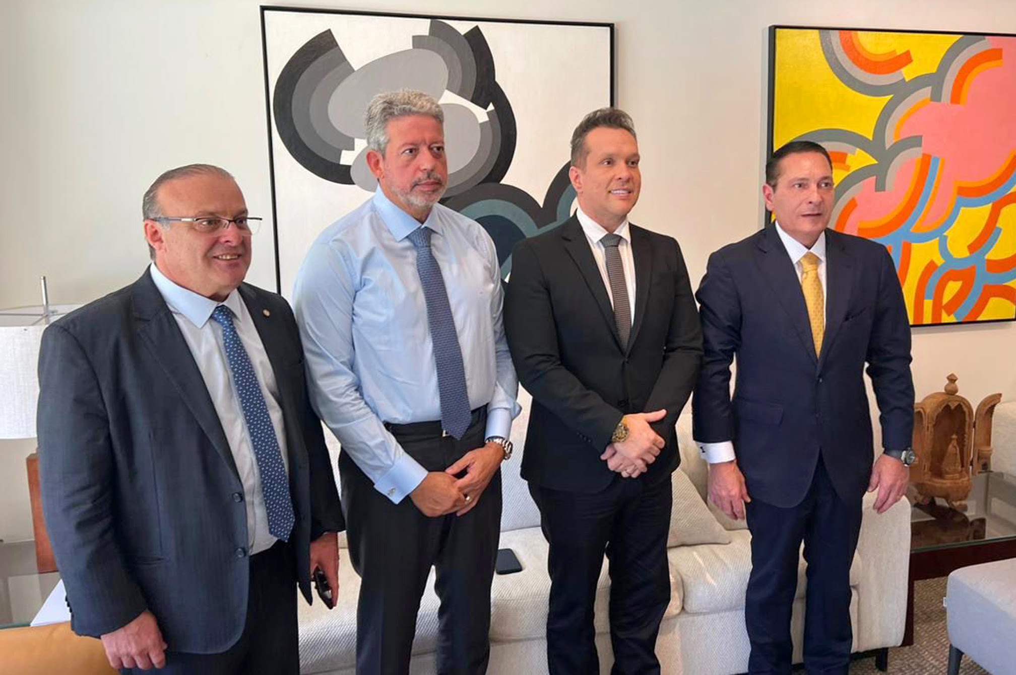 Em reunião com Arthur Lira, Ezequiel reforça pauta municipalista da Reforma Tributária