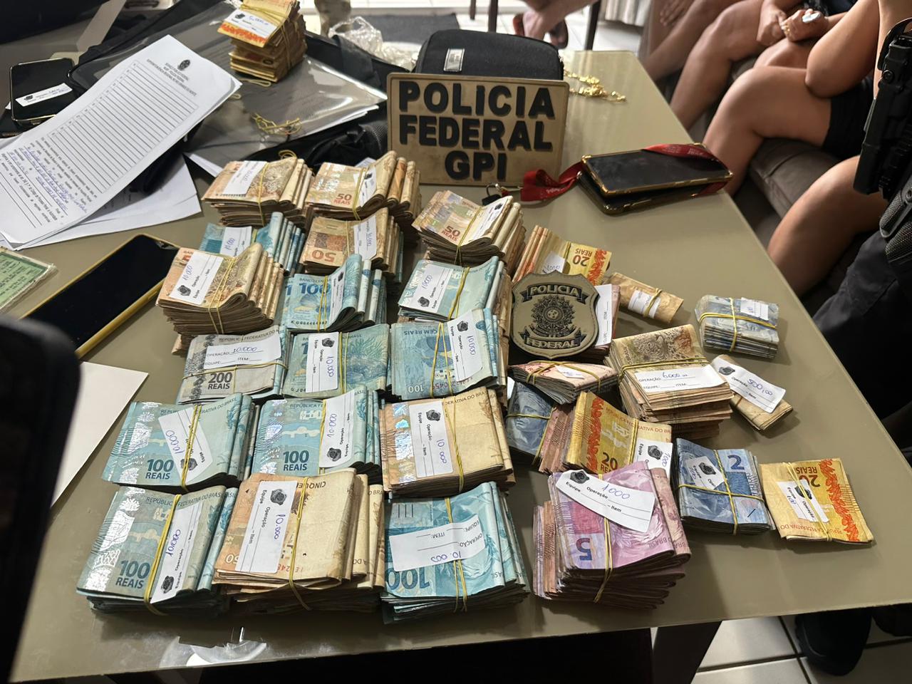 Operação desarticula estrutura de lavagem de dinheiro que financiava ações de facção no RN
