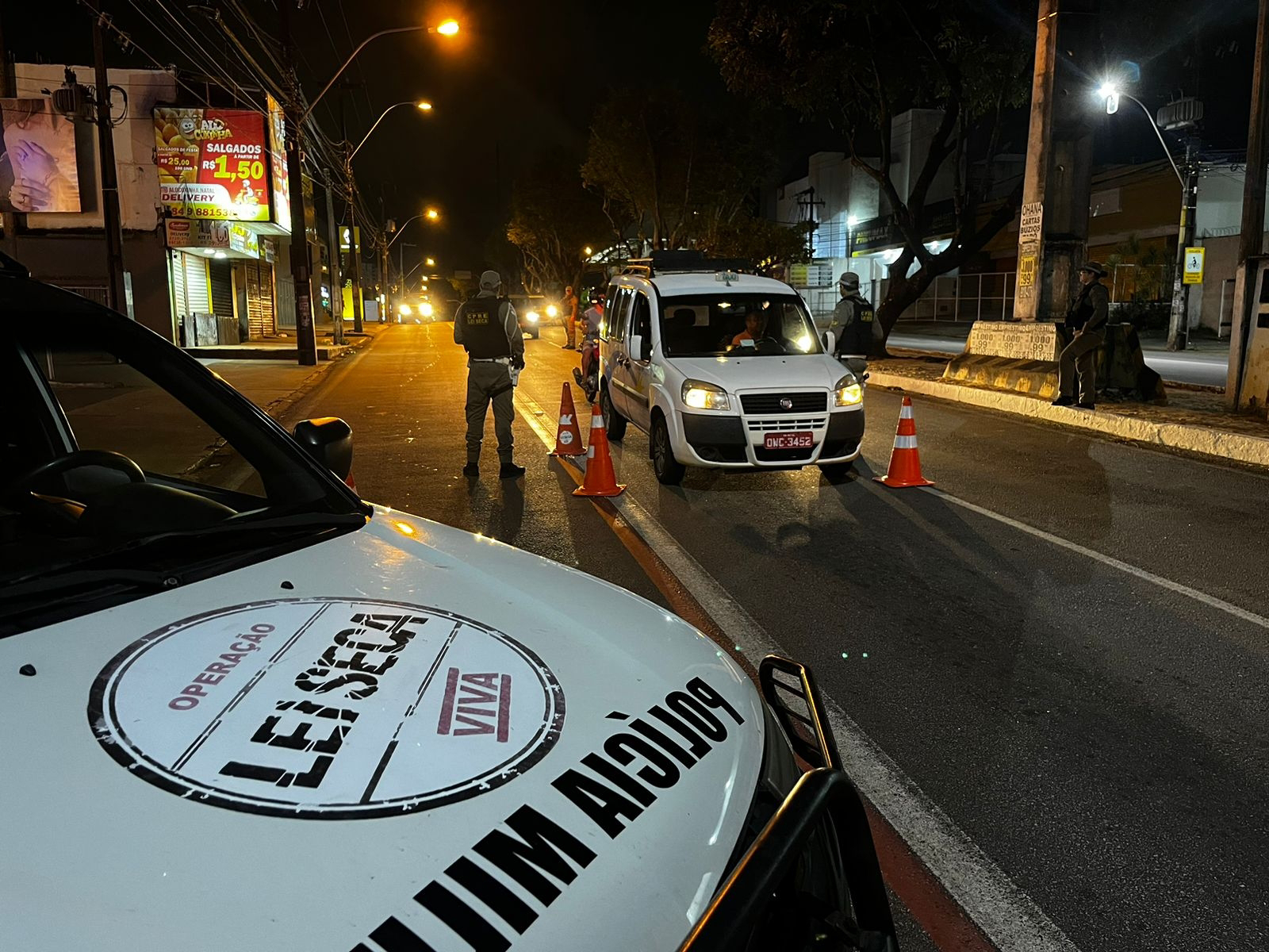Lei Seca/CPRE apreende entorpecente e autua mais quatorze condutores por dirigir sob a influência de álcool em Natal