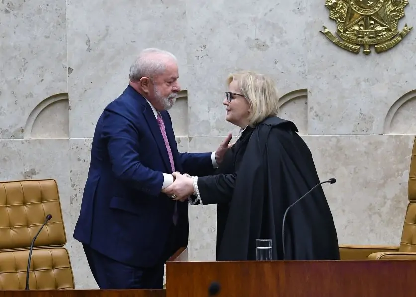 Natália Bonavides e outras 24 deputadas da base do governo envia carta a Lula pedindo uma ministra negra no STF