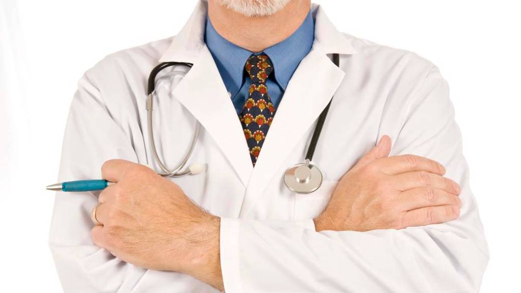Enquanto Fátima Bezerra faz “tour” pela Europa, médicos de UTI Neo Natal estão sem receber salário desde junho