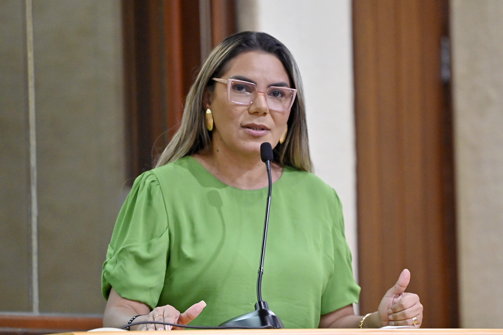 Deputada sugere que governo do RN crie vale alimentação para Bombeiros