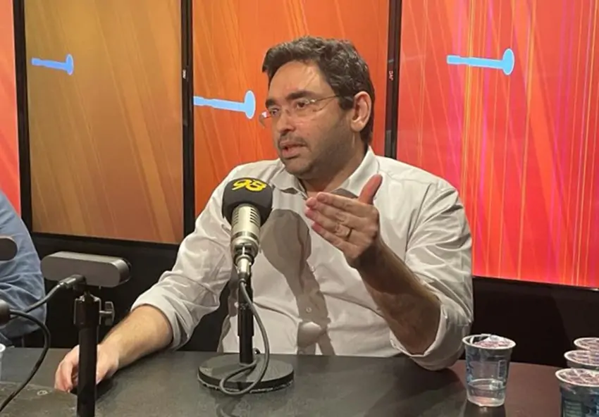 Adjuto confirma voto contra ICMS em 20% e diz que Natal não terá “perda efetiva” de receita com volta a 18%