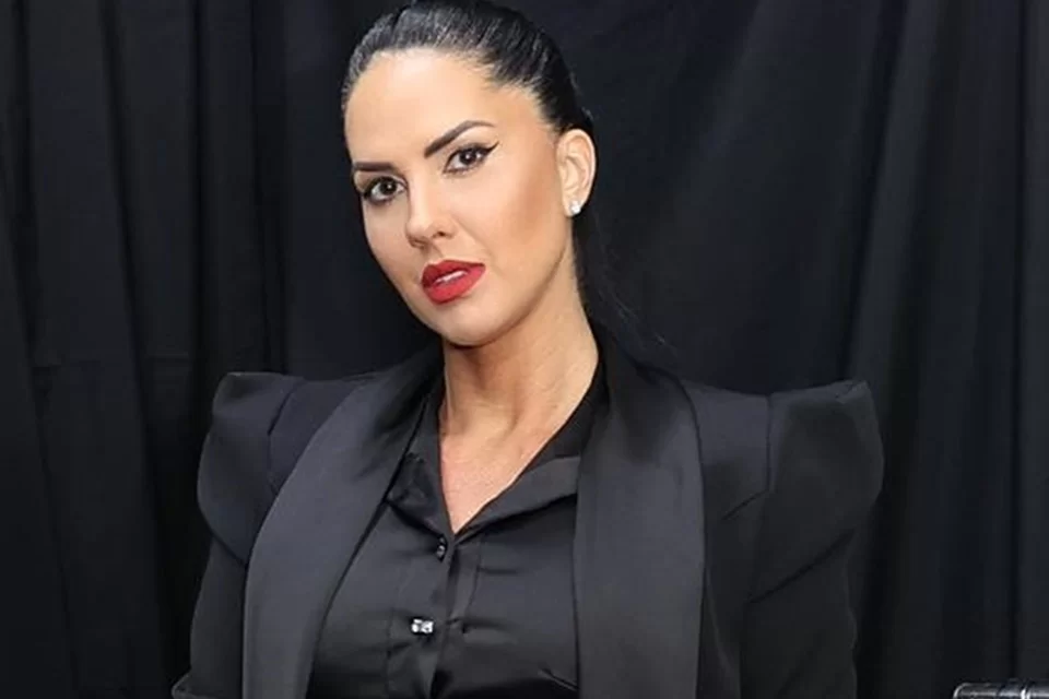Após polêmica familiar, Graciele Lacerda comunica afastamento da web