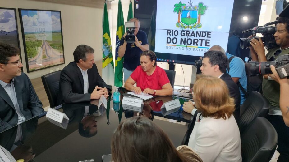 Ministro da Pesca se reúne com governadora Fátima Bezerra para leilão do terminal pesqueiro