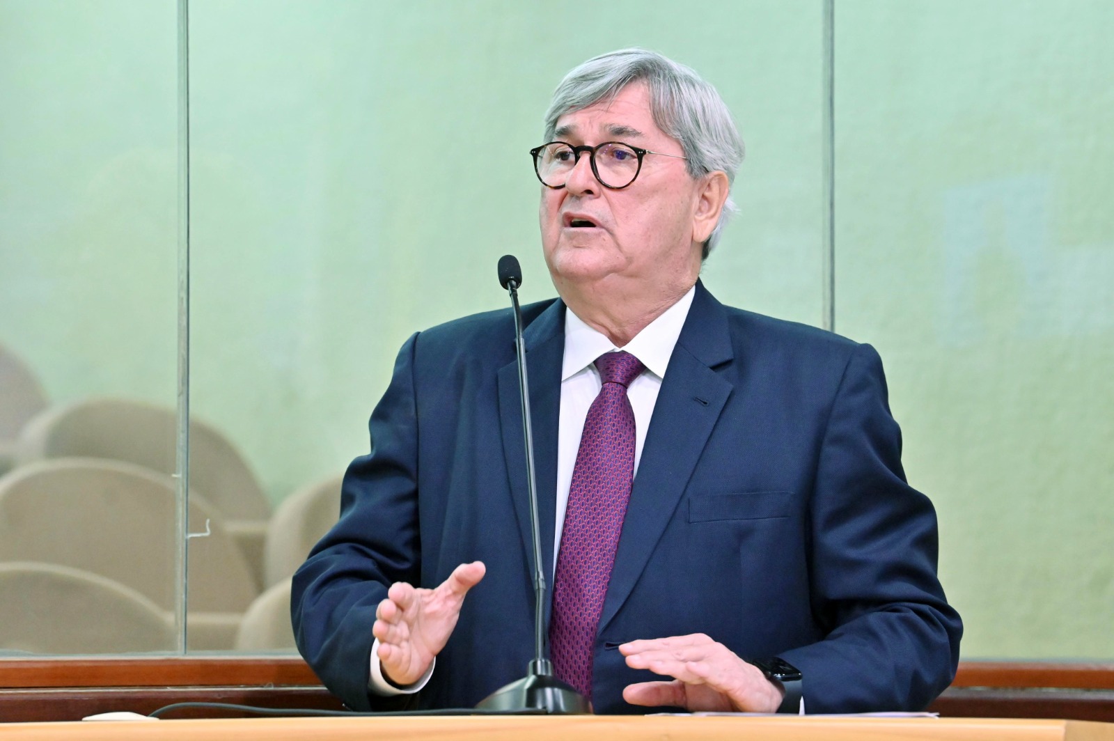 Deputado Tomba Farias critica postura da AL/RN e anuncia que deputados vão à justiça, caso governo Fátima Bezerra não pague emendas até sexta-feira