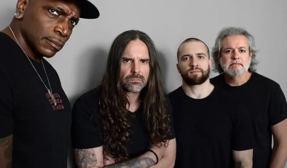 Sepultura anuncia fim da banda e turnê de despedida por 40 países