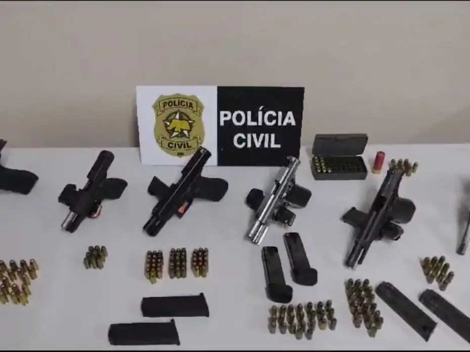 Polícia prende PMs suspeitos de integrar milícia privada e intimidar oposição de vereador no RN