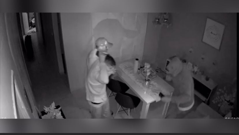 No dia de Natal, bandidos invadem casa em Parnamirim e fazem arrastão
