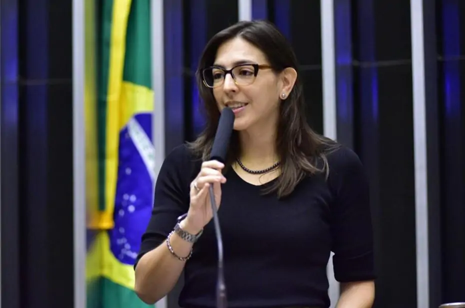 Presidente do PT descarta chance de Natália Bonavides desistir para apoiar Carlos Eduardo em Natal: “Não há dúvidas”