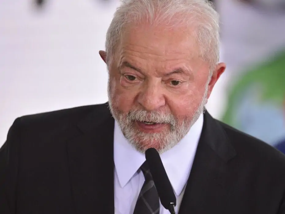 Lula sanciona com vetos lei que regulamenta apostas esportivas
