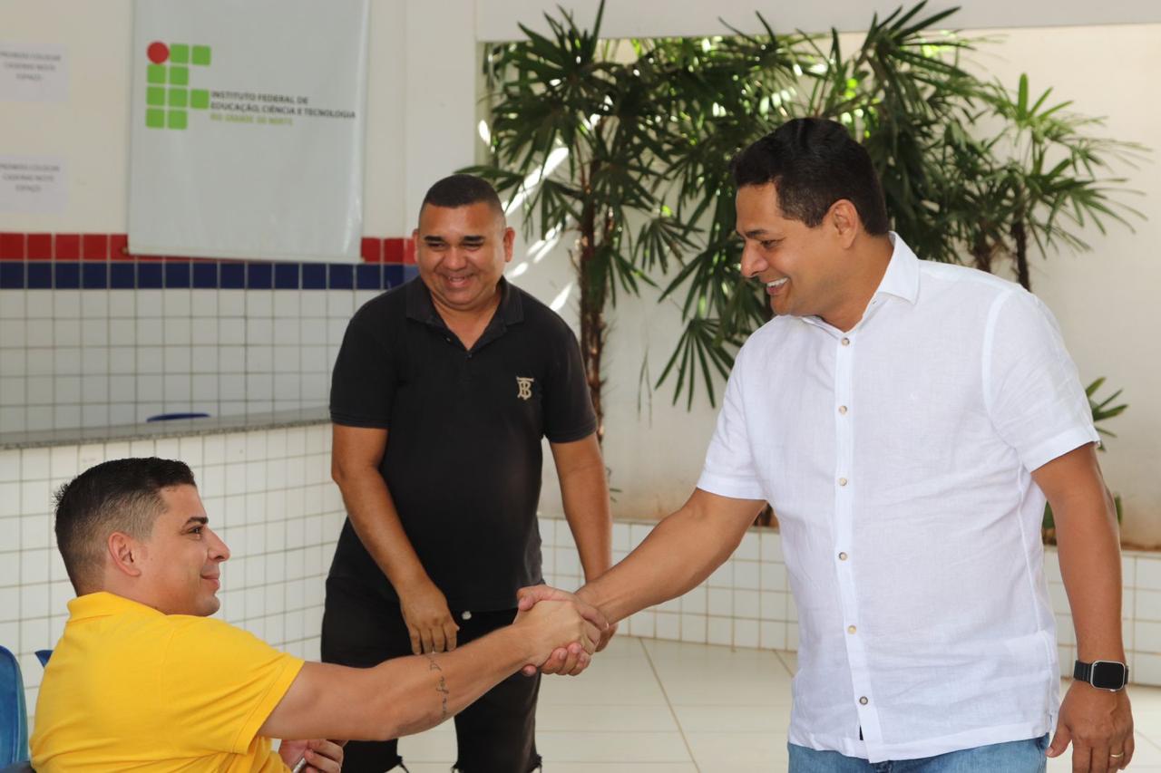 Prefeito Eraldo sanciona novo reajuste para professores em São Gonçalo do Amarante e destaca valorização na educação