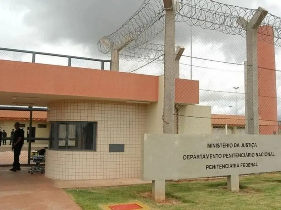 Presos de Mossoró estavam isolados em celas vizinhas separadas e podem ter coordenado fuga, dizem investigações