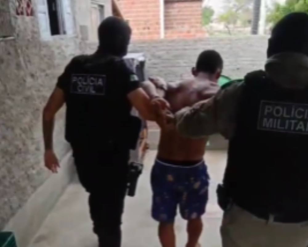 Investigado por tráfico de drogas é preso em flagrante após receptação de aparelho roubado