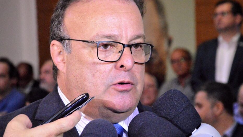 Paulinho Freire é o terceiro deputado potiguar a assinar pedido de impeachment contra Lula