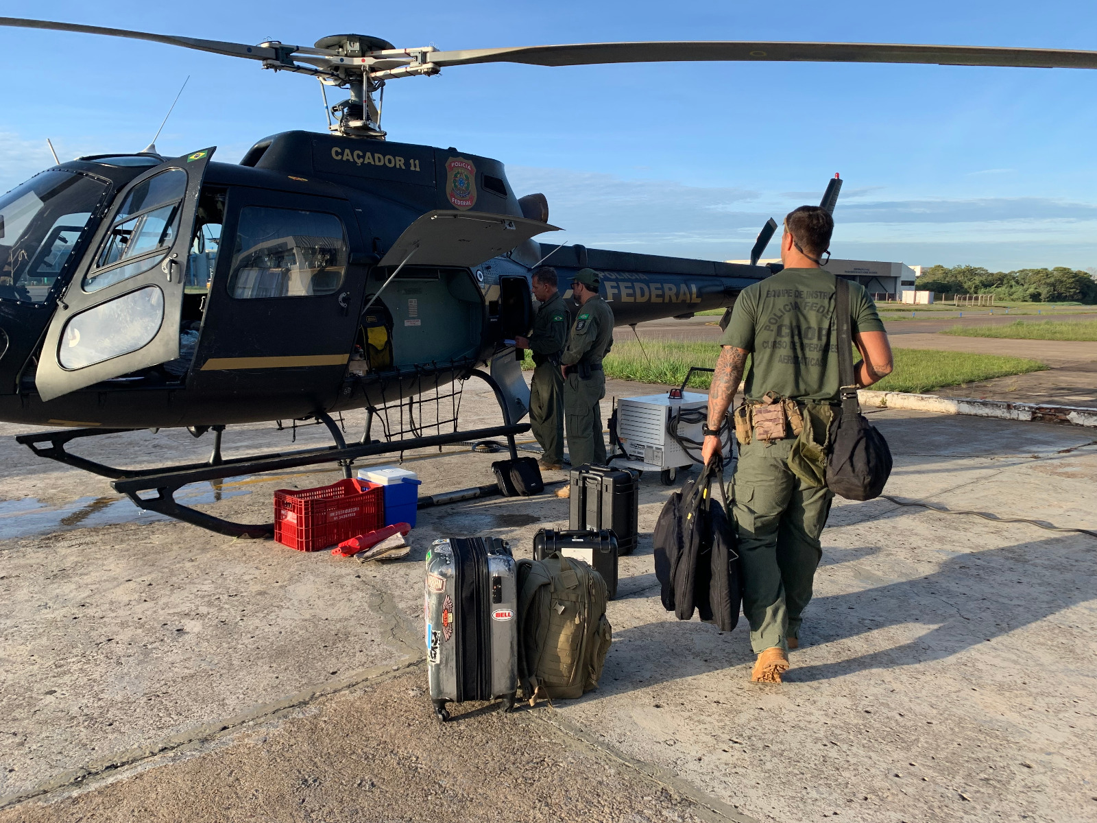 Mais de 100 agentes federais caçam os dois fugitivos de Mossoró