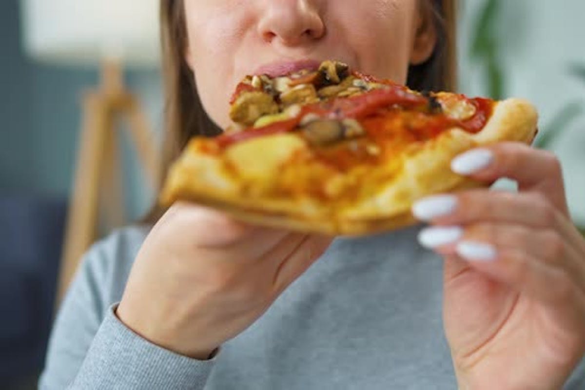 ‘Pizzafilia’: internauta choca ao revelar ter atração sexual por pizzas