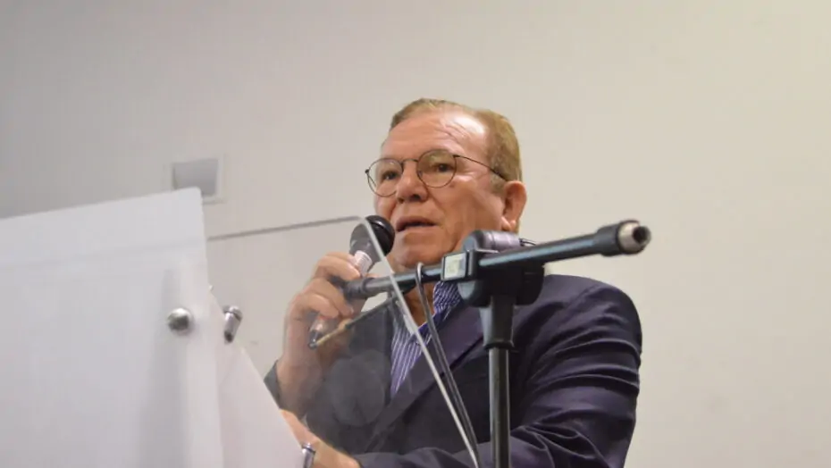 Jaime Calado mantém silêncio sobre desaprovação de contas pelo TCE