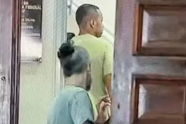 Robinho passa a 1ª noite em Tremembé para cumprir pena por estupro