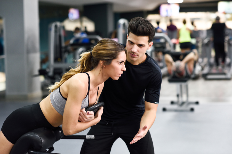 Personal ensina como “treinar casadas” após caso de Belo e Gracyanne