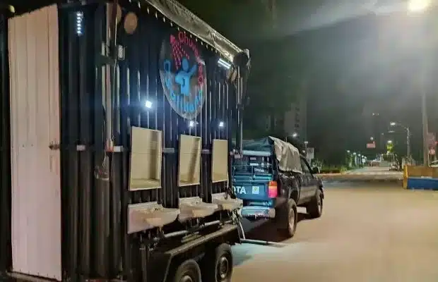 Chuveiros usados em projeto solidário com pessoas em situação de rua são furtados na Grande Natal