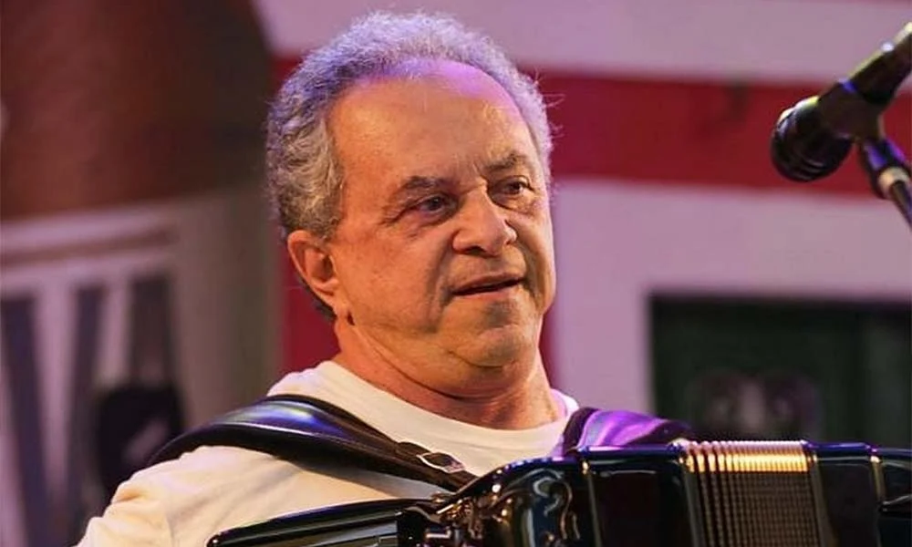 Música ‘Tareco e Mariola’, cantada por Flávio José, é trilha da nova novela da Globo