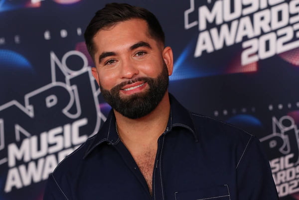 Vencedor do The Voice fica em estado grave após ataque a tiros