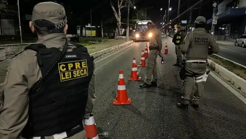 Condutor é preso embriagado pela terceira vez e tem fiança estipulada no valor de R$ 10 mil