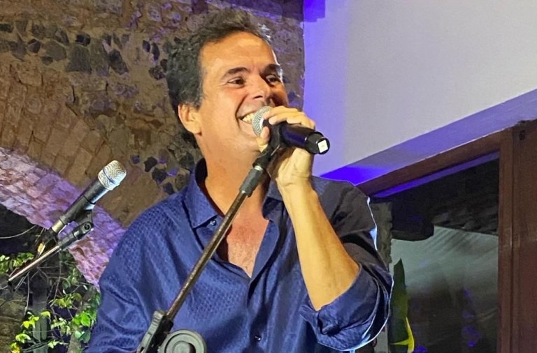 Ricardo Chaves traz projeto "Sem Limites" ao Teatro Riachuelo, em maio