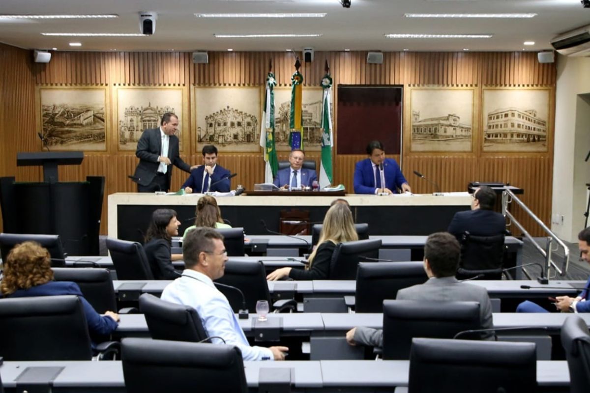 Vereadores de Natal aprovam criação de política municipal para fornecimento de remédios à base de canabidiol