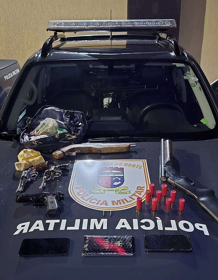 Em Nova Parnamirim, BPCHOQUE captura foragido e quatro "meninos de vó" morrem durante confronto