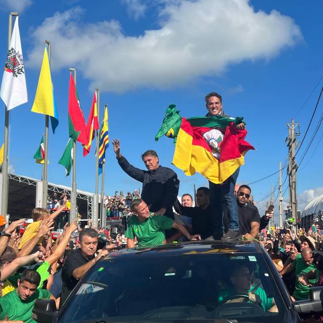 Bolsonaro iniciará uma forte campanha de arrecadação e doações para o RS
